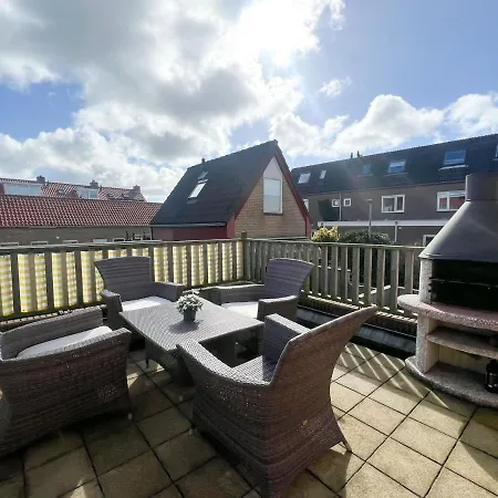 Vakantiewoning Met Dakterras - 150m * 에크몬드안지